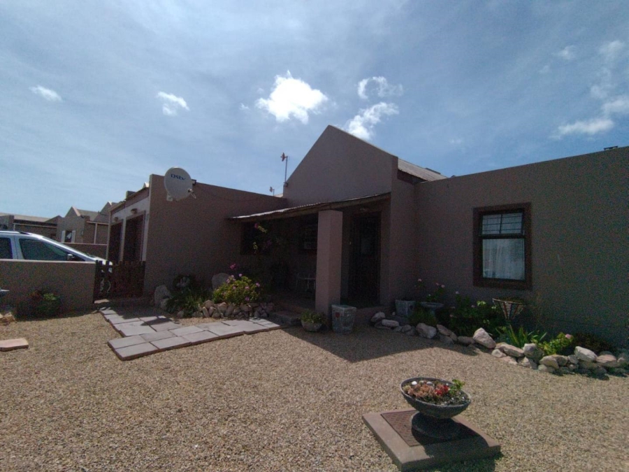 2 Bedroom Property for Sale in Bluewater Bay Western Cape